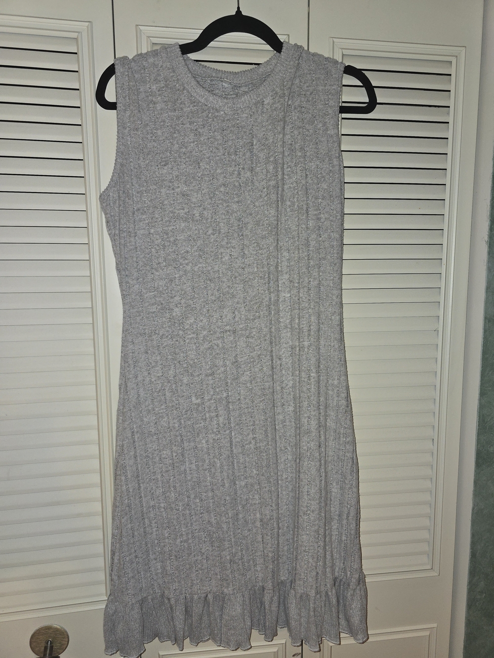 Sleeveless Rib Knit Midi Dress in Light Gray